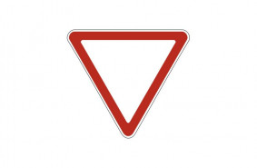 Дорожный знак 2.4 "Уступите дорогу"